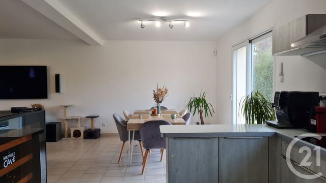 Maison à vendre - 6 pièces - 110 m2 - Nogent Le Roi - 28 - CENTRE