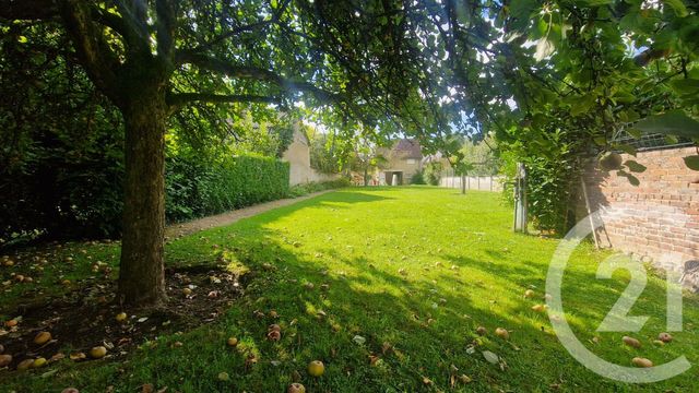 Maison à vendre - 6 pièces - 130 m2 - St Piat - 28 - CENTRE