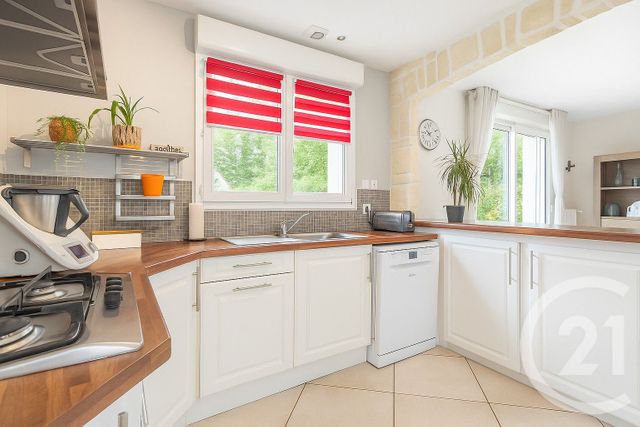 Maison &agrave; vendre - 8 pi&egrave;ces - 162 m2 - Maintenon - 28 - CENTRE