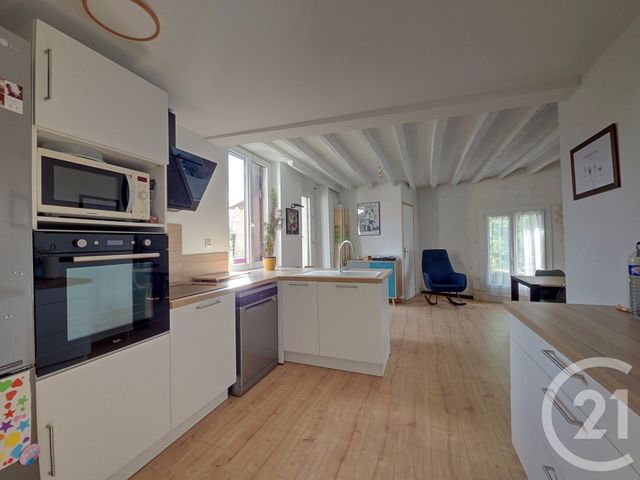 Appartement F4 &agrave; vendre - 4 pi&egrave;ces - 105,52 m2 - Maintenon - 28 - CENTRE