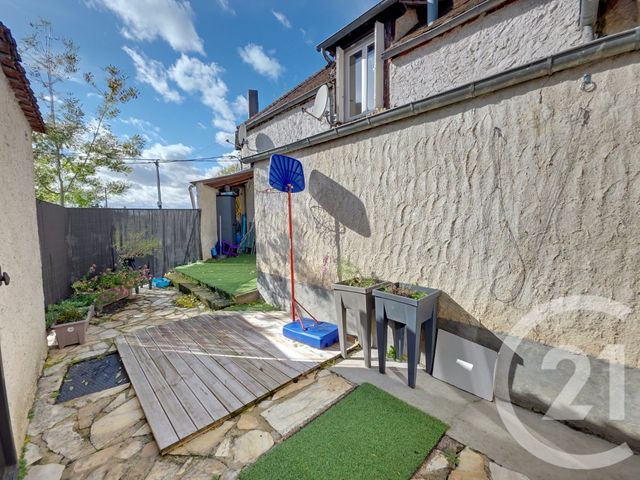 Appartement F4 &agrave; vendre - 4 pi&egrave;ces - 105,52 m2 - Maintenon - 28 - CENTRE