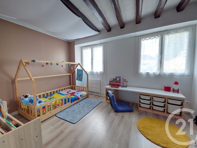 Appartement F4 &agrave; vendre - 4 pi&egrave;ces - 105,52 m2 - Maintenon - 28 - CENTRE