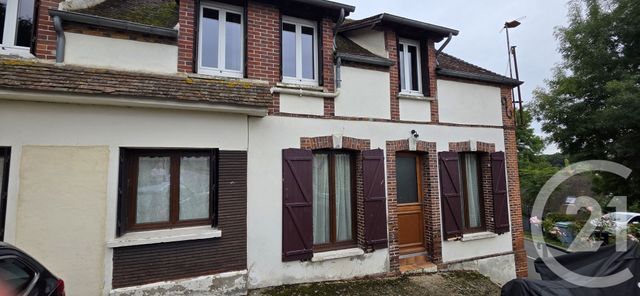 Appartement F4 &agrave; vendre - 4 pi&egrave;ces - 105,52 m2 - Maintenon - 28 - CENTRE