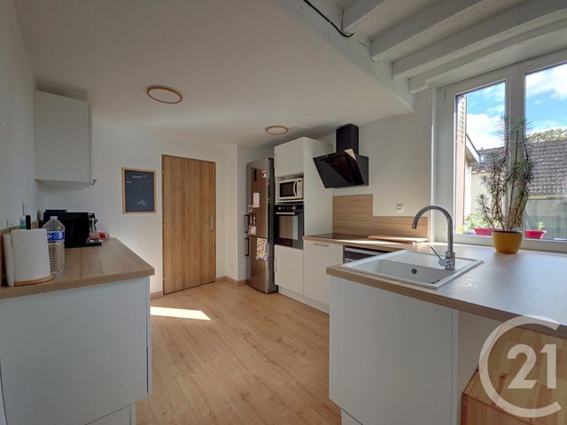 Appartement F4 &agrave; vendre - 4 pi&egrave;ces - 105,52 m2 - Maintenon - 28 - CENTRE