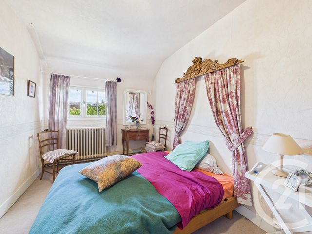 Maison à vendre - 6 pièces - 160 m2 - Nogent Le Roi - 28 - CENTRE