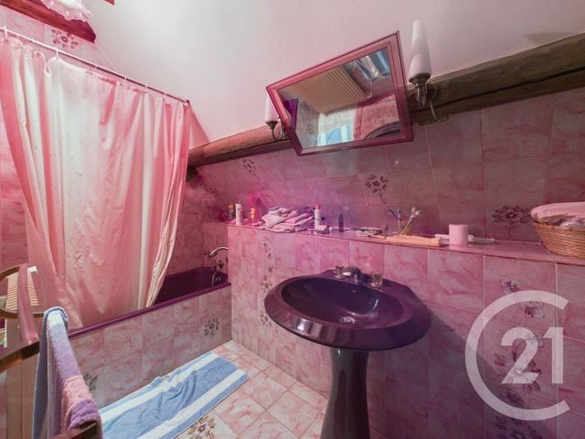 Maison à vendre - 9 pièces - 173 m2 - Nogent Le Roi - 28 - CENTRE