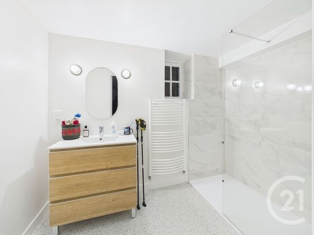 Maison à vendre - 9 pièces - 173 m2 - Nogent Le Roi - 28 - CENTRE