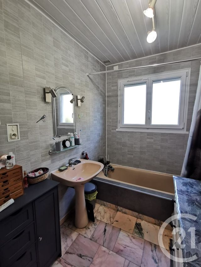 Maison &agrave; vendre - 8 pi&egrave;ces - 144 m2 - Epernon - 28 - CENTRE