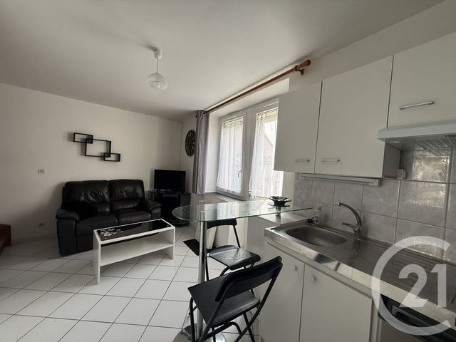 Maison &agrave; vendre - 2 pi&egrave;ces - 28 m2 - Coulombs - 28 - CENTRE