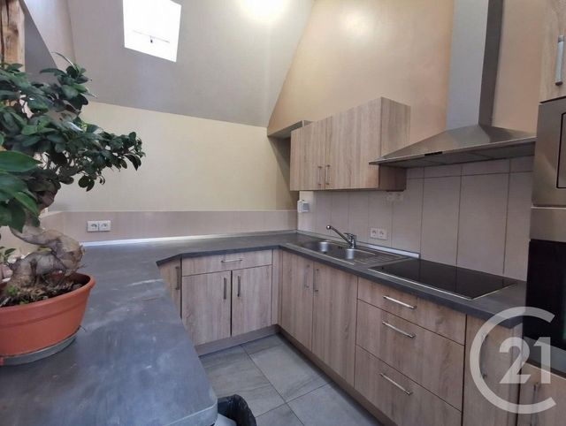 Maison &agrave; vendre - 4 pi&egrave;ces - 60 m2 - Epernon - 28 - CENTRE