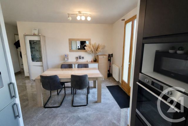 Maison &agrave; vendre - 4 pi&egrave;ces - 90 m2 - Nogent Le Roi - 28 - CENTRE