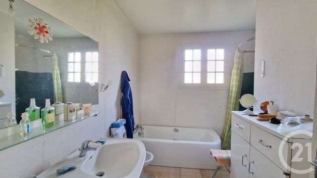 Maison &agrave; vendre - 8 pi&egrave;ces - 150 m2 - Maintenon - 28 - CENTRE