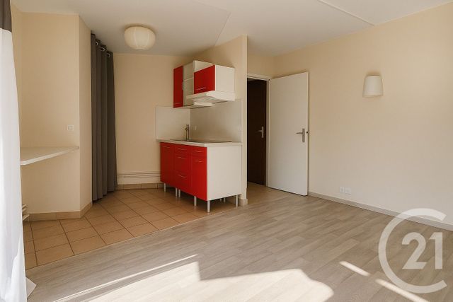 Appartement F2 &agrave; vendre - 2 pi&egrave;ces - 39,45 m2 - Epernon - 28 - CENTRE