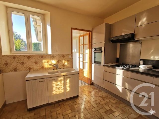 Maison &agrave; vendre - 7 pi&egrave;ces - 136 m2 - Epernon - 28 - CENTRE