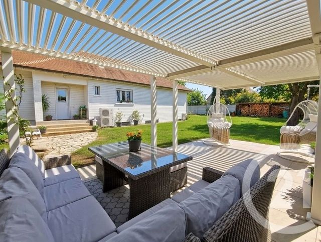 Maison &agrave; vendre - 8 pi&egrave;ces - 137 m2 - Epernon - 28 - CENTRE