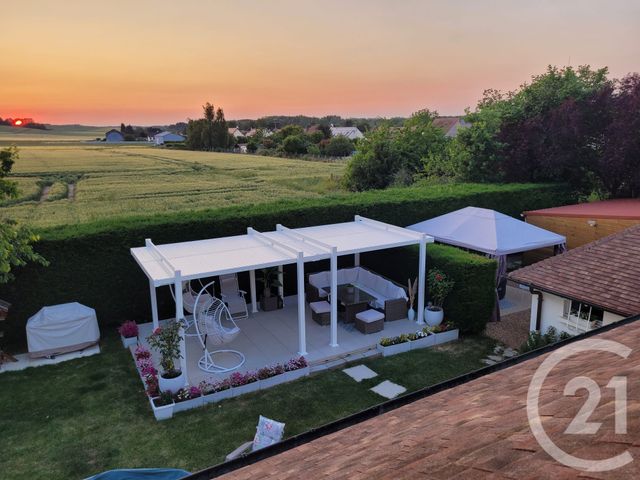 Maison &agrave; vendre - 8 pi&egrave;ces - 137 m2 - Epernon - 28 - CENTRE