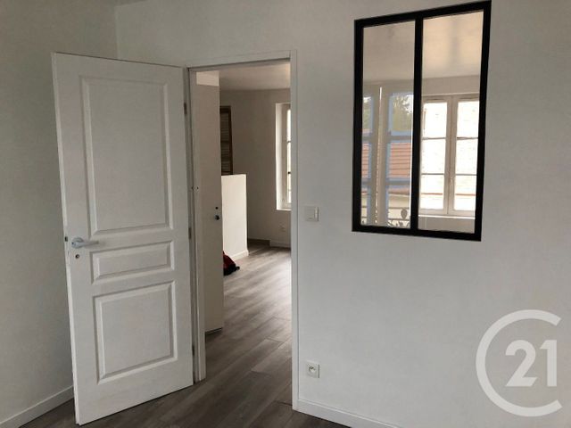 Immeuble &agrave; vendre - 84,77 m2 - Nogent Le Roi - 28 - CENTRE