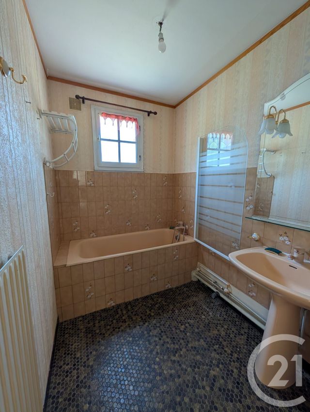 Maison &agrave; vendre - 6 pi&egrave;ces - 100 m2 - Epernon - 28 - CENTRE