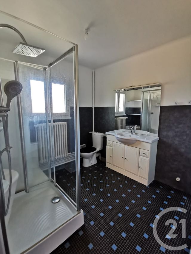 Maison &agrave; vendre - 11 pi&egrave;ces - 218 m2 - Maintenon - 28 - CENTRE