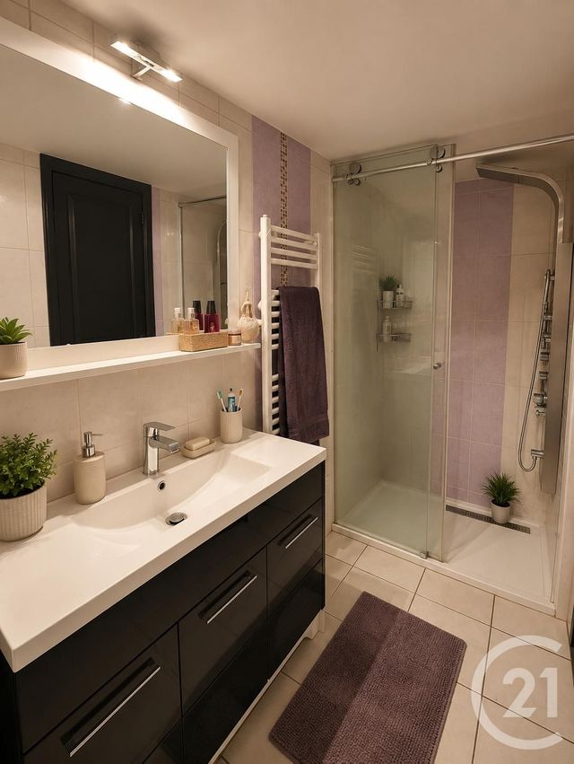 Maison &agrave; vendre - 7 pi&egrave;ces - 157 m2 - Epernon - 28 - CENTRE