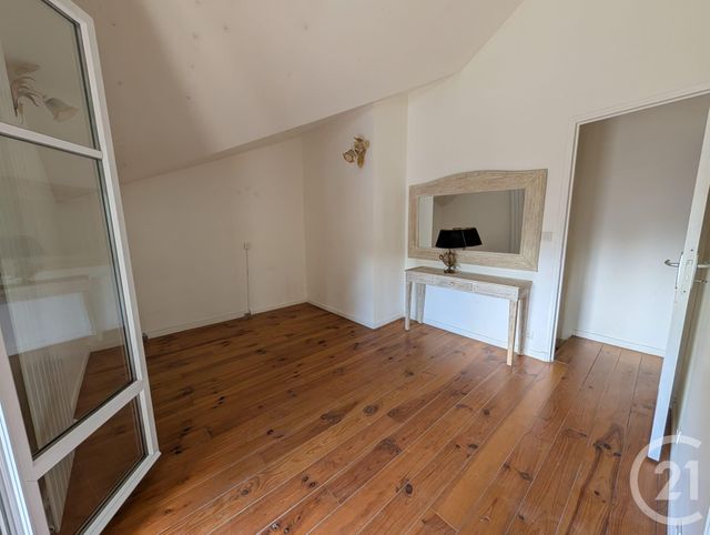 Maison &agrave; vendre - 7 pi&egrave;ces - 157 m2 - Epernon - 28 - CENTRE
