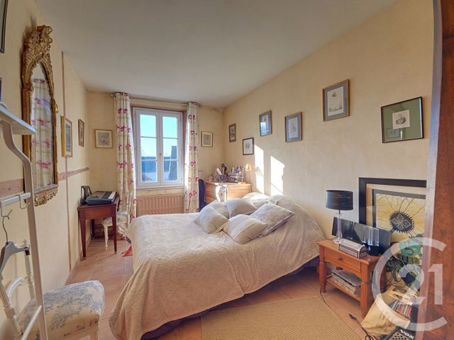 Maison &agrave; vendre - 7 pi&egrave;ces - 192 m2 - Maintenon - 28 - CENTRE