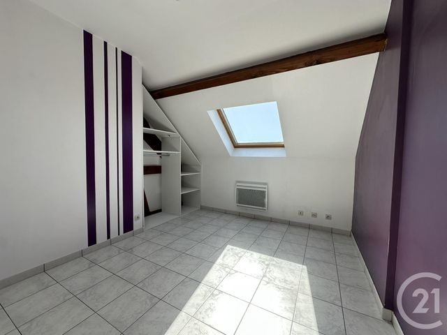 Appartement F3 &agrave; vendre - 3 pi&egrave;ces - 57,90 m2 - Epernon - 28 - CENTRE