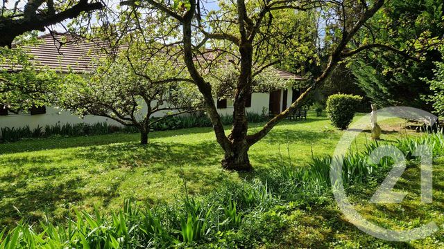 Maison &agrave; vendre - 7 pi&egrave;ces - 152 m2 - Maintenon - 28 - CENTRE