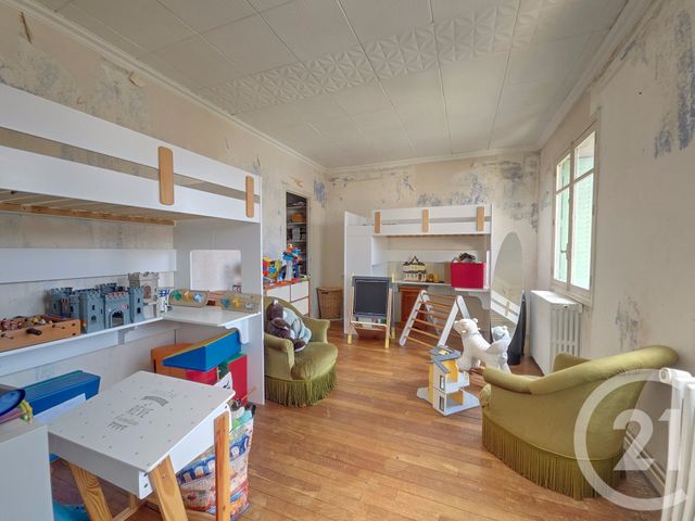 Maison &agrave; vendre - 6 pi&egrave;ces - 136 m2 - Maintenon - 28 - CENTRE
