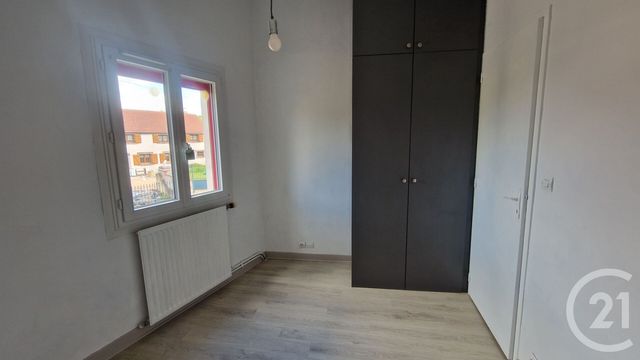 Maison &agrave; vendre - 5 pi&egrave;ces - 76 m2 - Maintenon - 28 - CENTRE