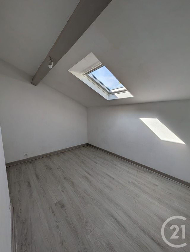 Maison &agrave; vendre - 5 pi&egrave;ces - 76 m2 - Maintenon - 28 - CENTRE