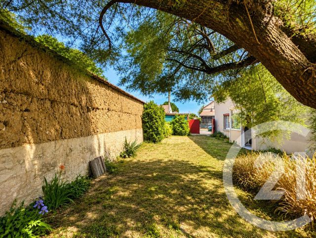 Maison &agrave; vendre - 5 pi&egrave;ces - 76 m2 - Maintenon - 28 - CENTRE