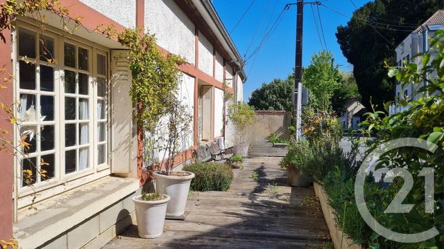 Maison &agrave; vendre - 6 pi&egrave;ces - 163 m2 - Maintenon - 28 - CENTRE