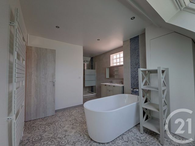 Maison &agrave; vendre - 5 pi&egrave;ces - 135 m2 - Maintenon - 28 - CENTRE