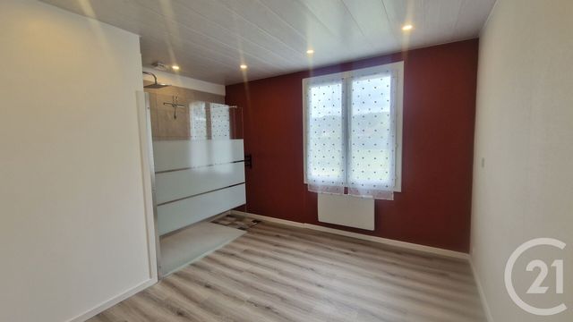 Maison &agrave; vendre - 5 pi&egrave;ces - 114 m2 - St Piat - 28 - CENTRE