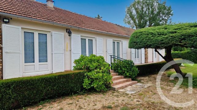 Maison &agrave; vendre - 5 pi&egrave;ces - 114 m2 - St Piat - 28 - CENTRE