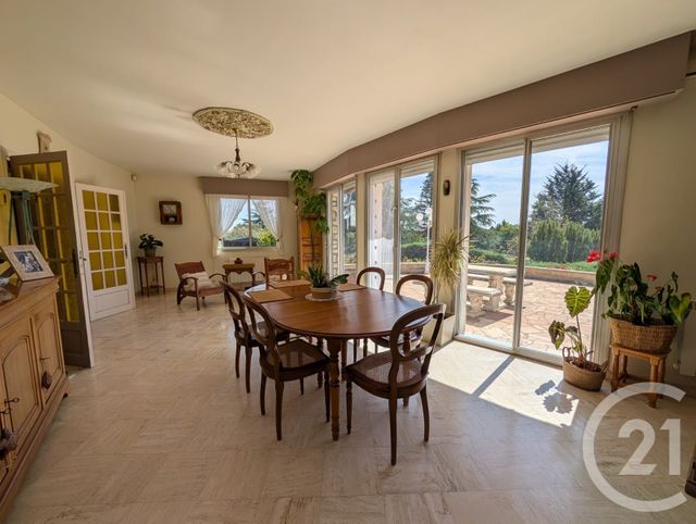 Maison &agrave; vendre - 8 pi&egrave;ces - 187 m2 - Epernon - 28 - CENTRE