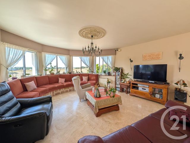 Maison &agrave; vendre - 8 pi&egrave;ces - 187 m2 - Epernon - 28 - CENTRE