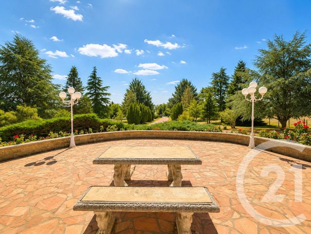 Maison &agrave; vendre - 8 pi&egrave;ces - 187 m2 - Epernon - 28 - CENTRE