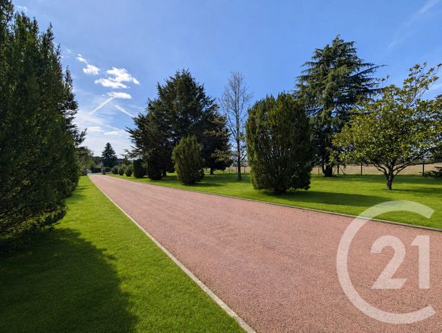 Maison &agrave; vendre - 8 pi&egrave;ces - 187 m2 - Epernon - 28 - CENTRE