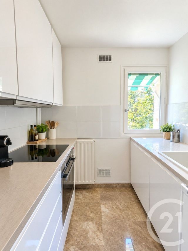 Appartement F2 &agrave; vendre - 2 pi&egrave;ces - 39,59 m2 - Epernon - 28 - CENTRE