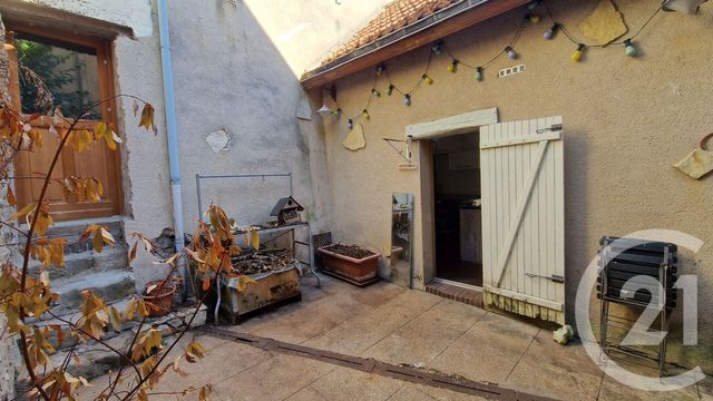 Maison &agrave; vendre - 6 pi&egrave;ces - 100 m2 - Maintenon - 28 - CENTRE
