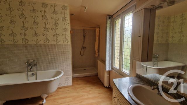 Maison &agrave; vendre - 4 pi&egrave;ces - 96 m2 - Maintenon - 28 - CENTRE