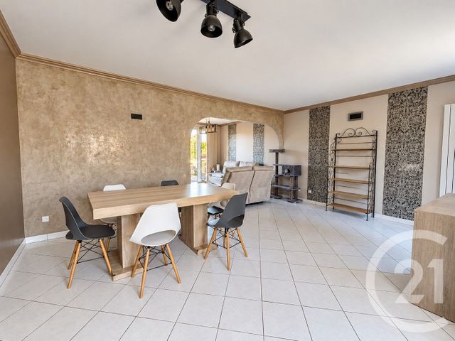 Maison &agrave; vendre - 7 pi&egrave;ces - 138 m2 - Chartainvilliers - 28 - CENTRE