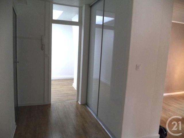 Appartement &agrave; vendre - 3 pi&egrave;ces - 58,42 m2 - Epinal - 88 - LORRAINE