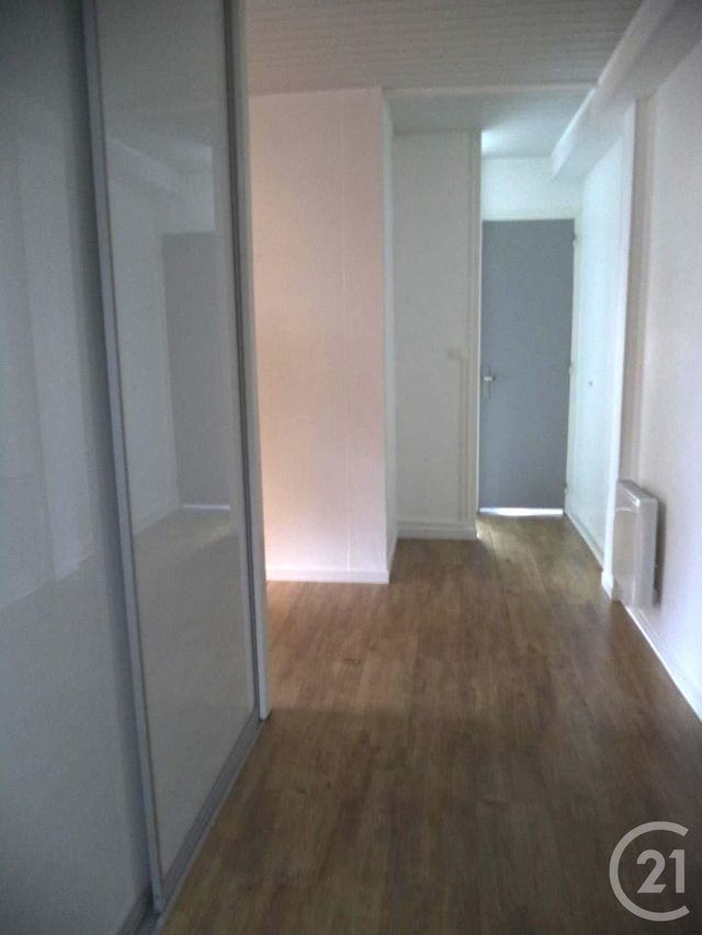 Appartement &agrave; vendre - 3 pi&egrave;ces - 58,42 m2 - Epinal - 88 - LORRAINE
