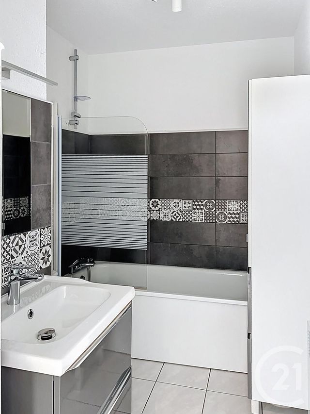 Appartement F3 à vendre - 3 pièces - 71,69 m2 - Epinal - 88 - LORRAINE