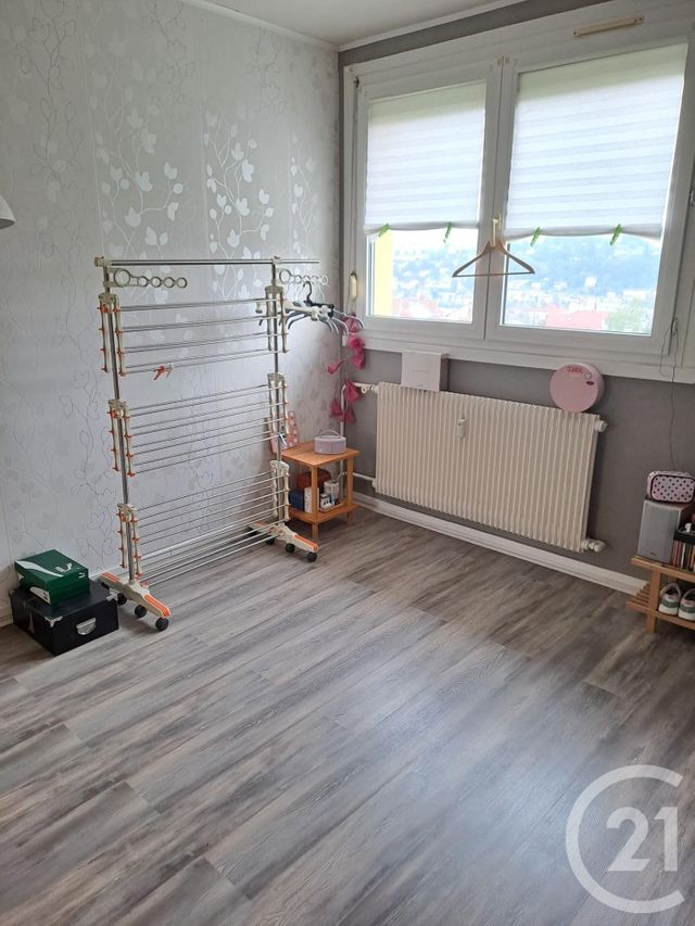 Appartement F4 à vendre - 4 pièces - 77 m2 - Epinal - 88 - LORRAINE