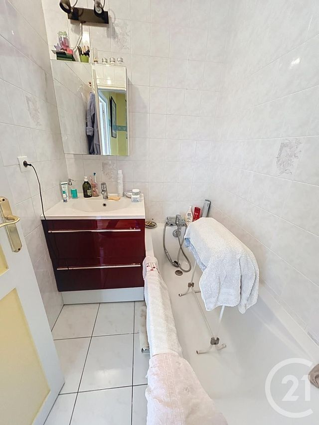 Appartement F4 &agrave; vendre - 4 pi&egrave;ces - 85 m2 - Chantraine - 88 - LORRAINE