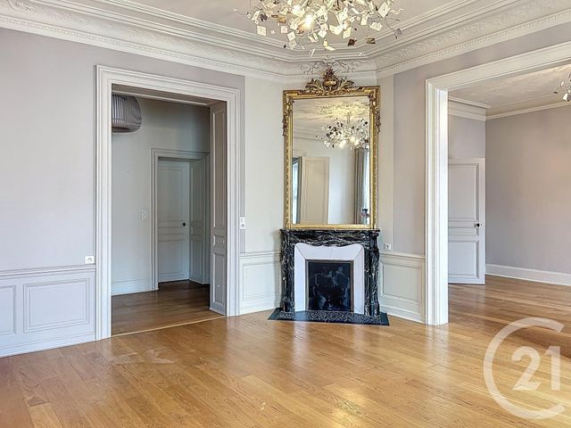 Appartement F6 &agrave; vendre - 6 pi&egrave;ces - 155,87 m2 - Epinal - 88 - LORRAINE